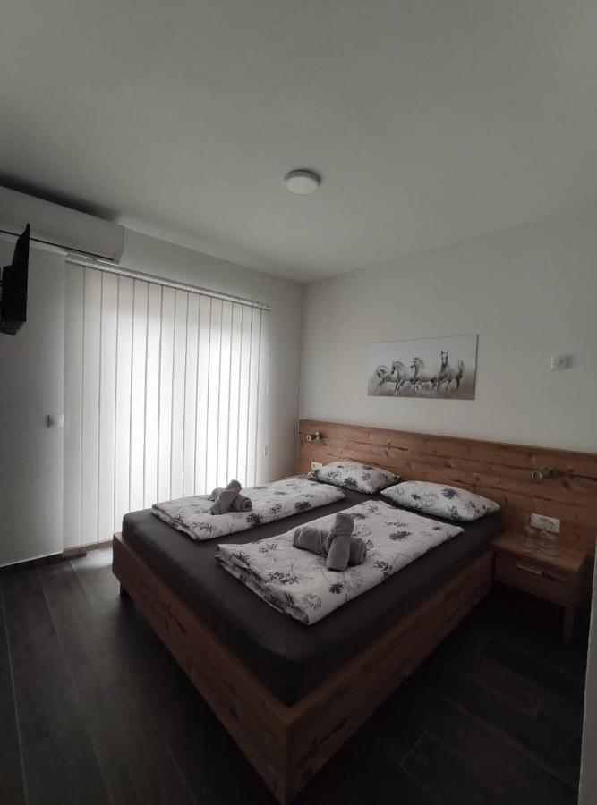 Gold Apartmani Kozarac מראה חיצוני תמונה