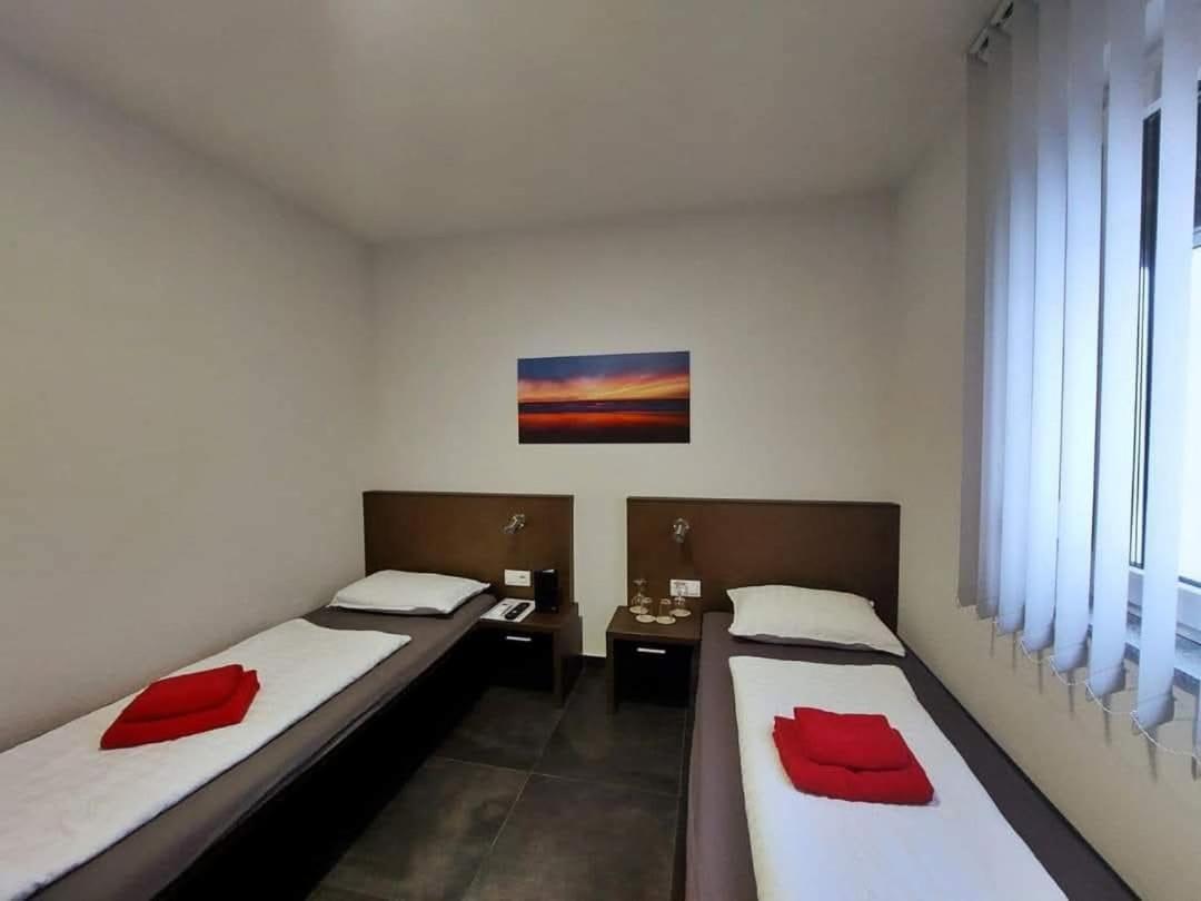 Gold Apartmani Kozarac מראה חיצוני תמונה